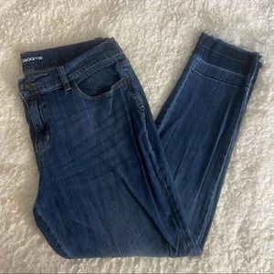 Ankle Cut Skinny Jeans